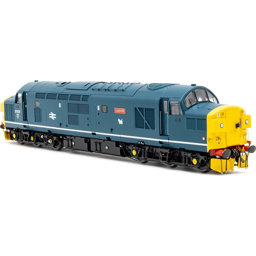 right-front-three-quarter-view by Accurascale