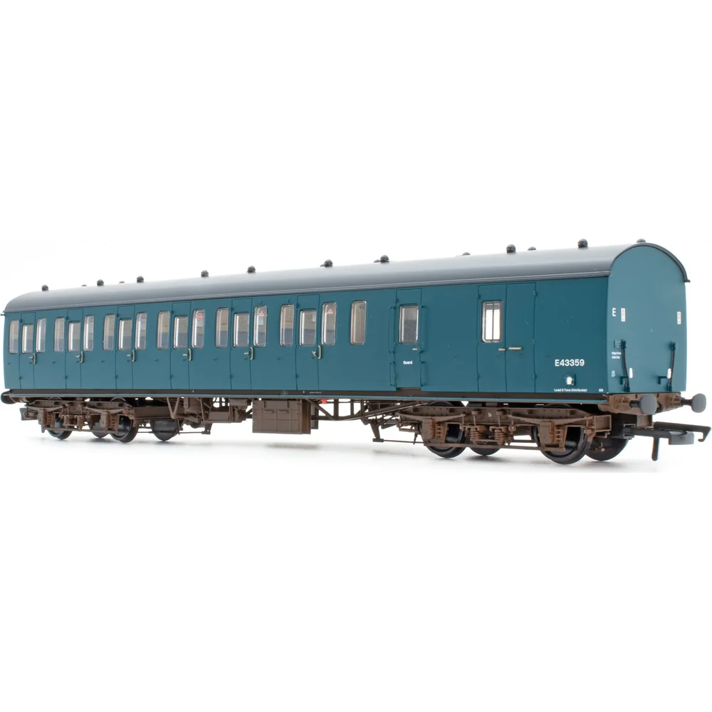 right-front-three-quarter-view by Accurascale