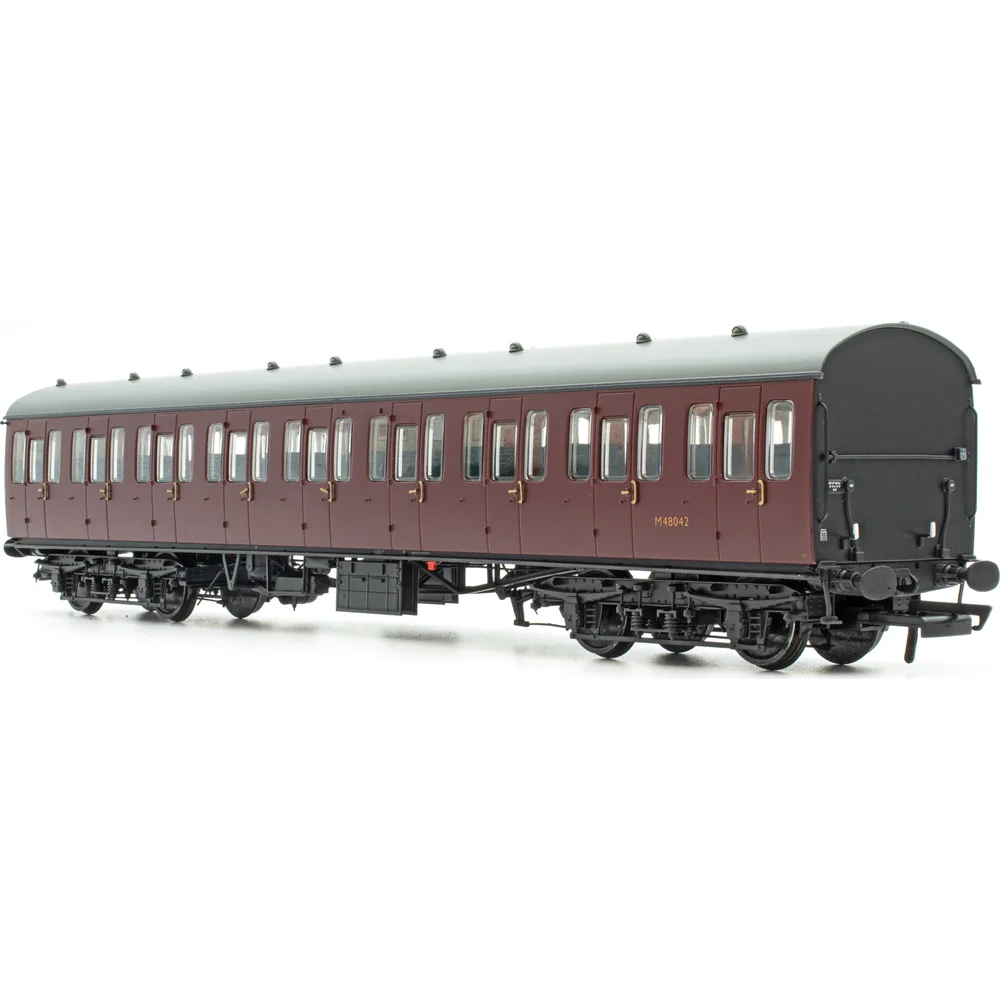 right-front-three-quarter-view by Accurascale