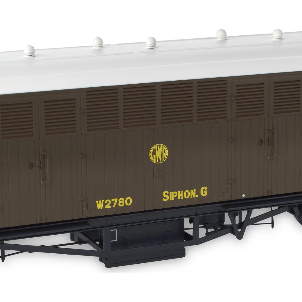 close-up-of-insignia by Accurascale