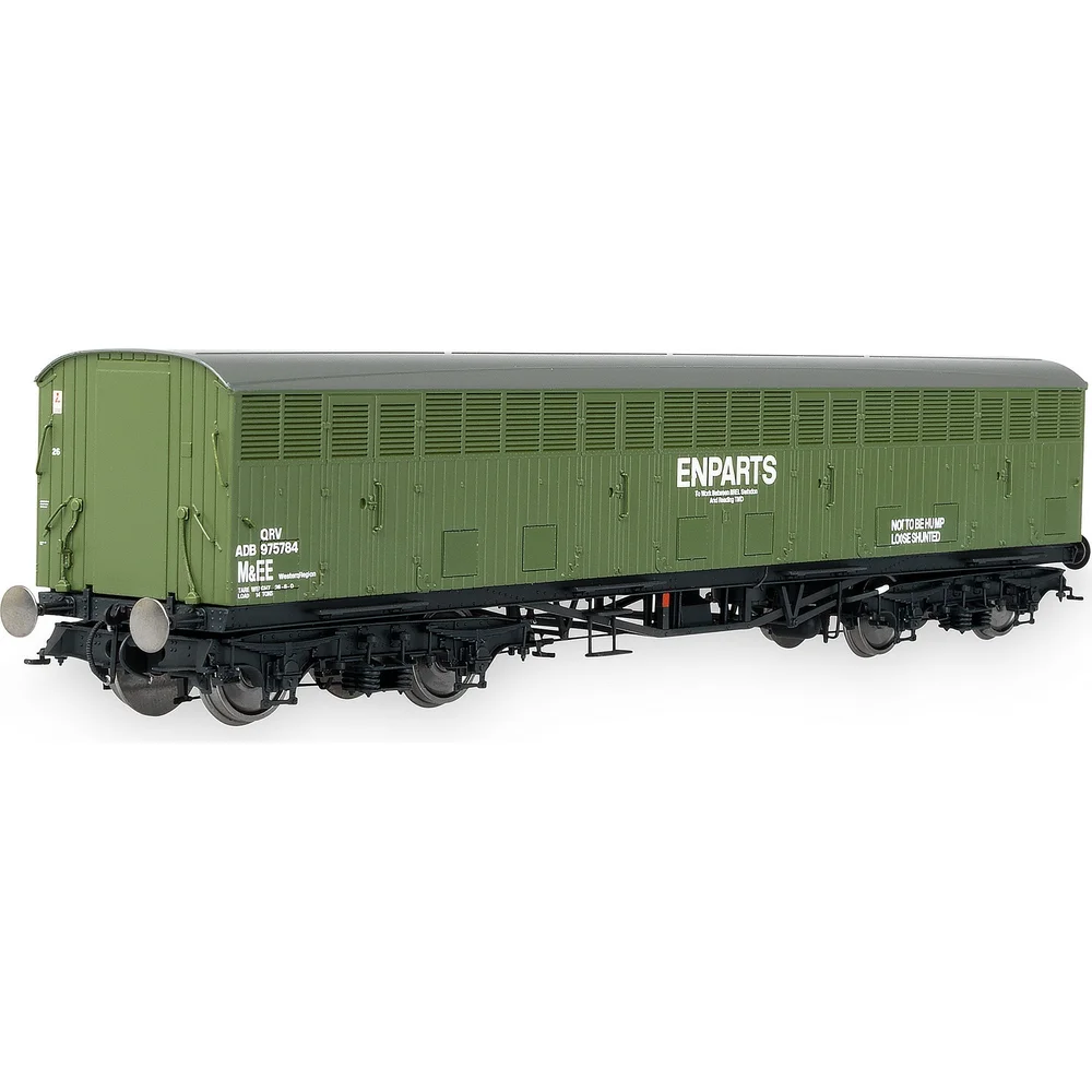 left-rear-three-quarter-view by Accurascale