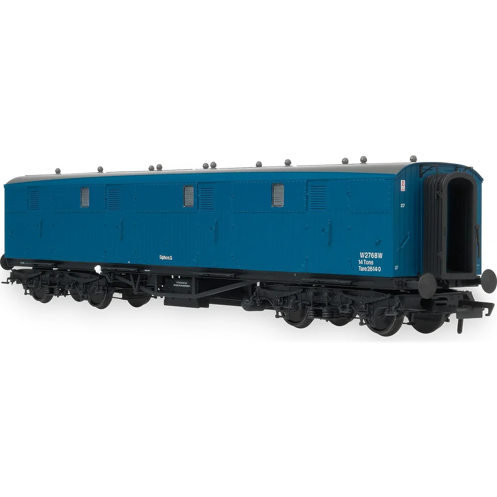 right-front-three-quarter-view by Accurascale