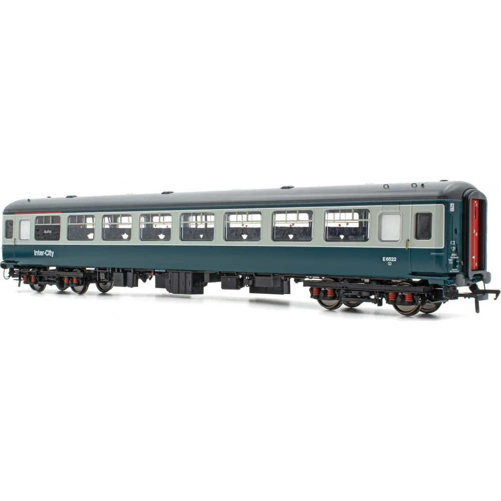 right-front-three-quarter-view by Accurascale