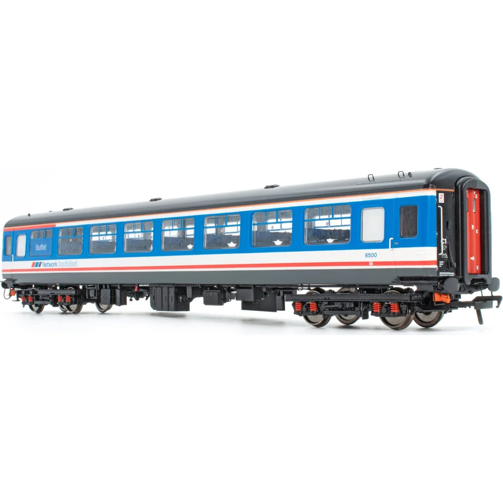 right-front-three-quarter-view by Accurascale