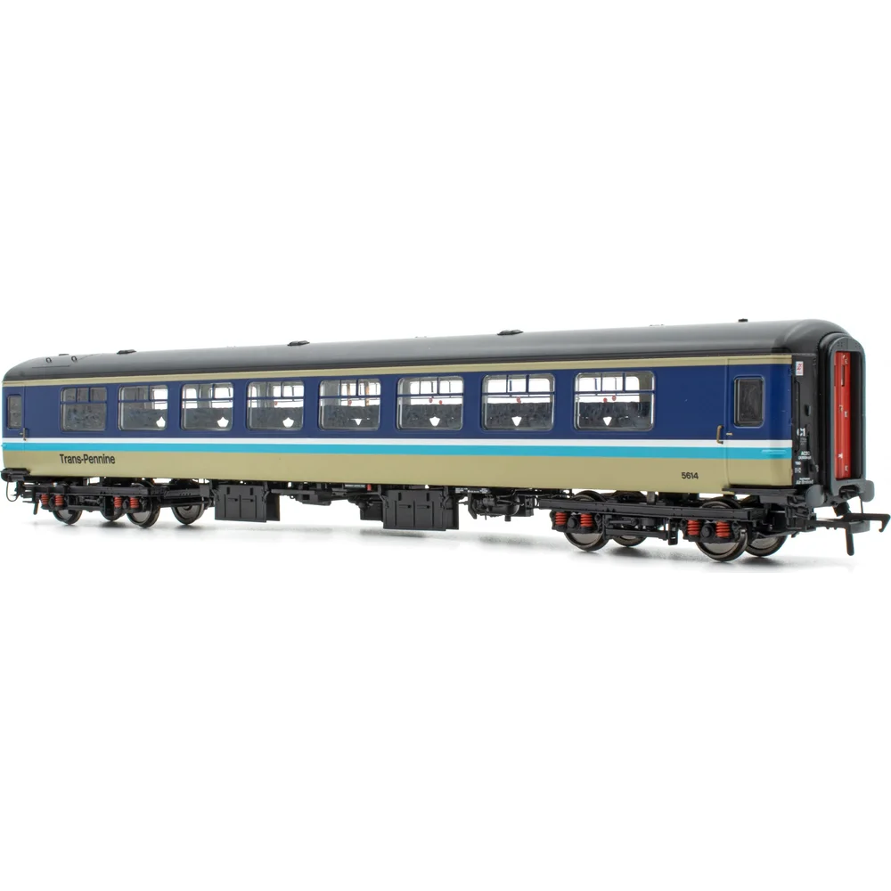 right-front-three-quarter-view by Accurascale