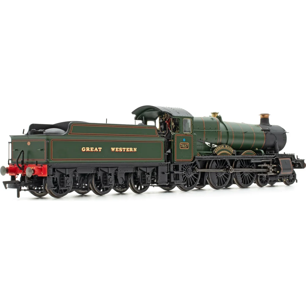 right-rear-three-quarter-view by Accurascale