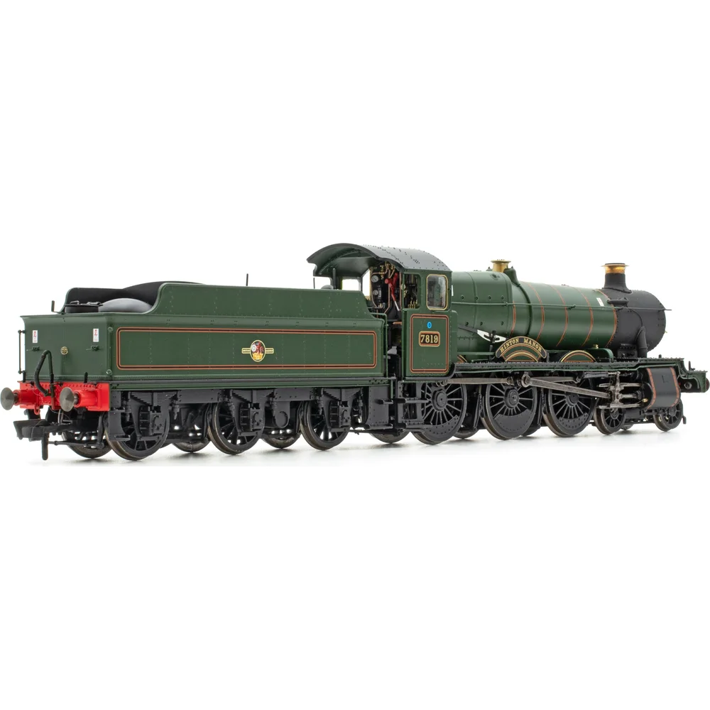 right-rear-three-quarter-view by Accurascale