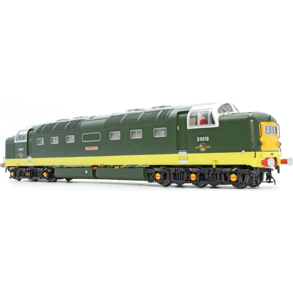 right-front-three-quarter-view by Accurascale