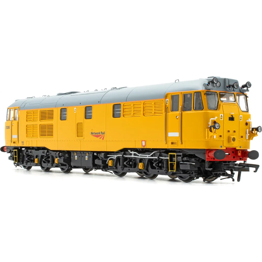 right-front-three-quarter-view by Accurascale