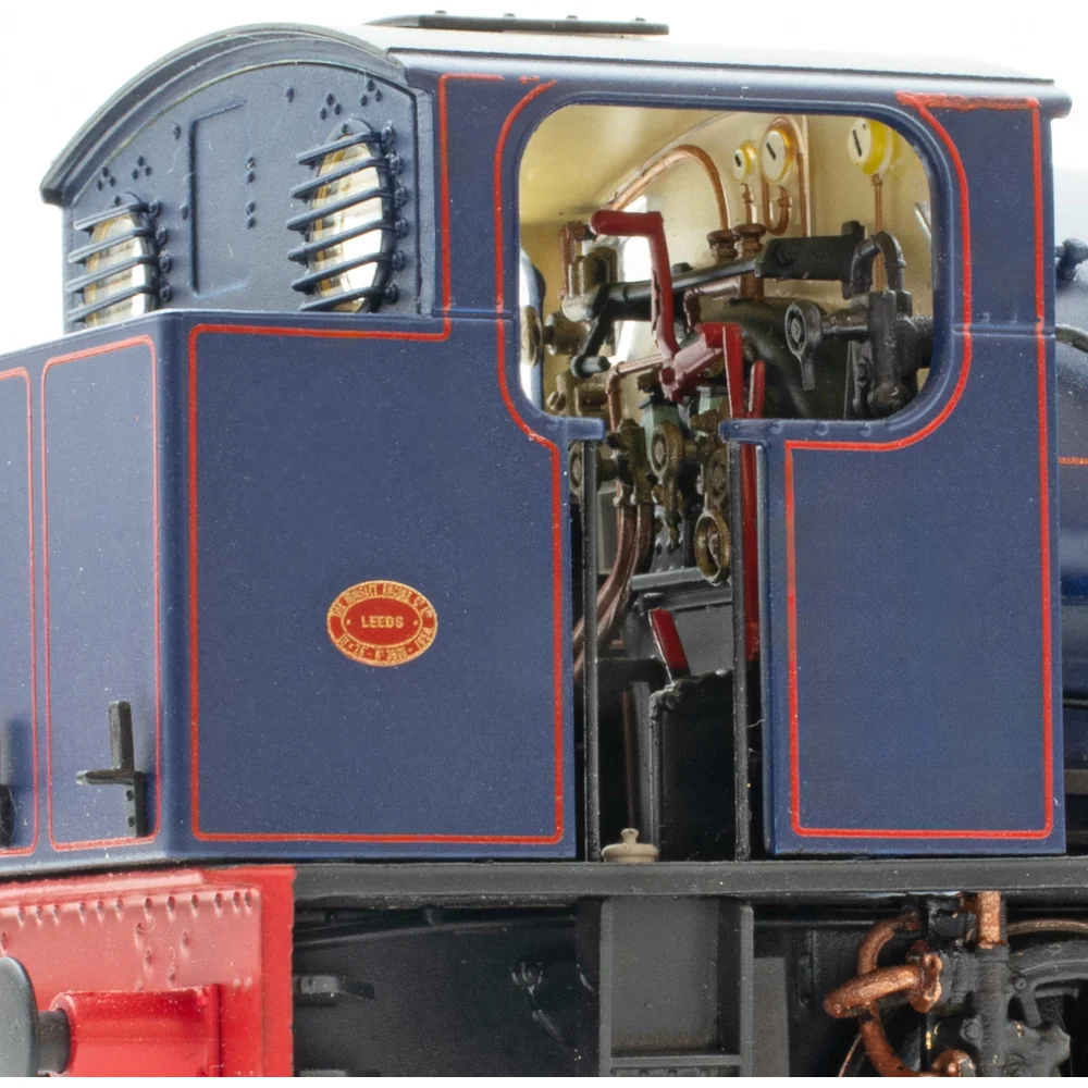 close-up-of-cab by Accurascale