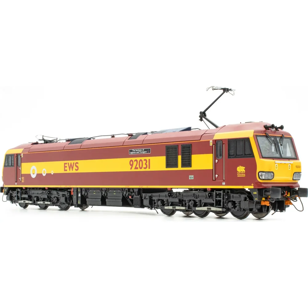 right-front-three-quarter-view by Accurascale