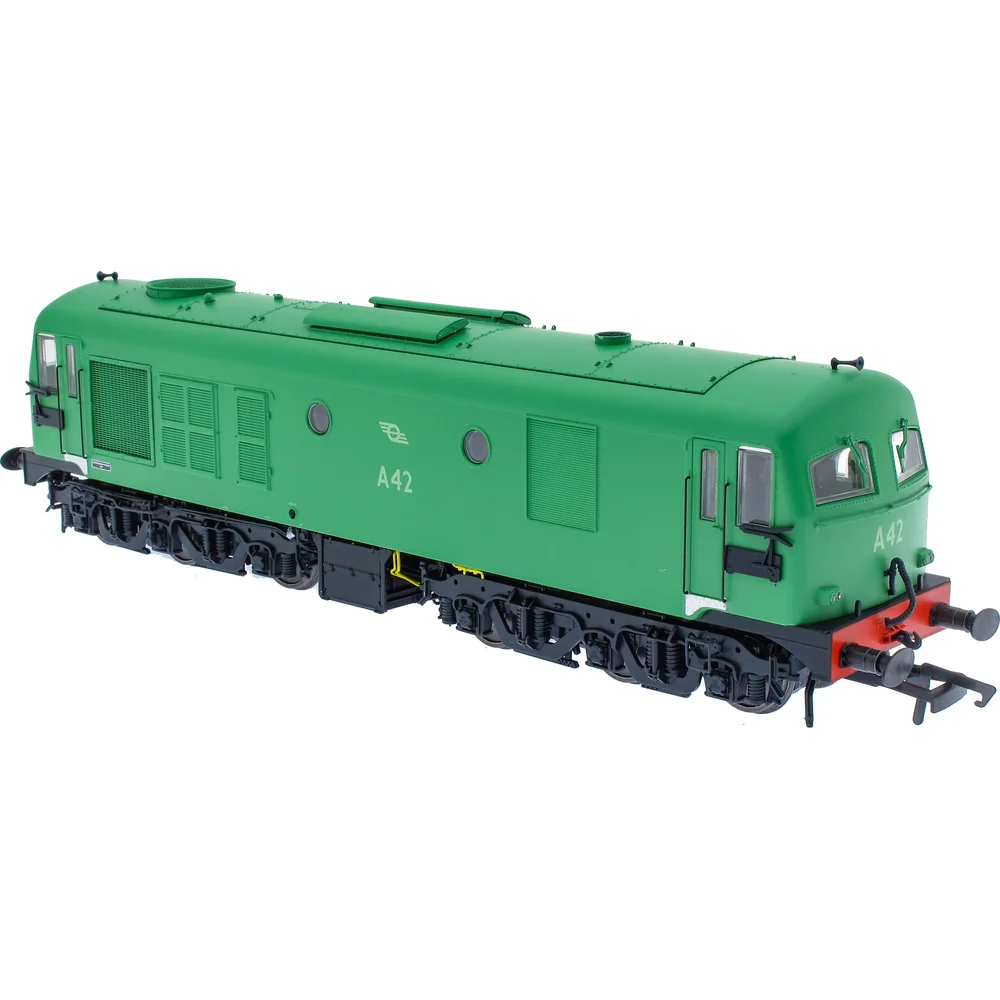 right-front-three-quarter-view by Accurascale