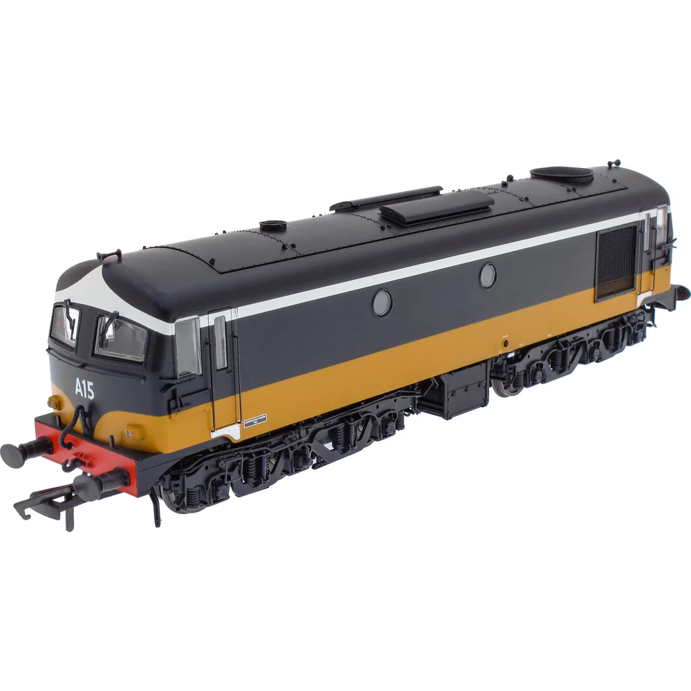 left-rear-three-quarter-view by Accurascale