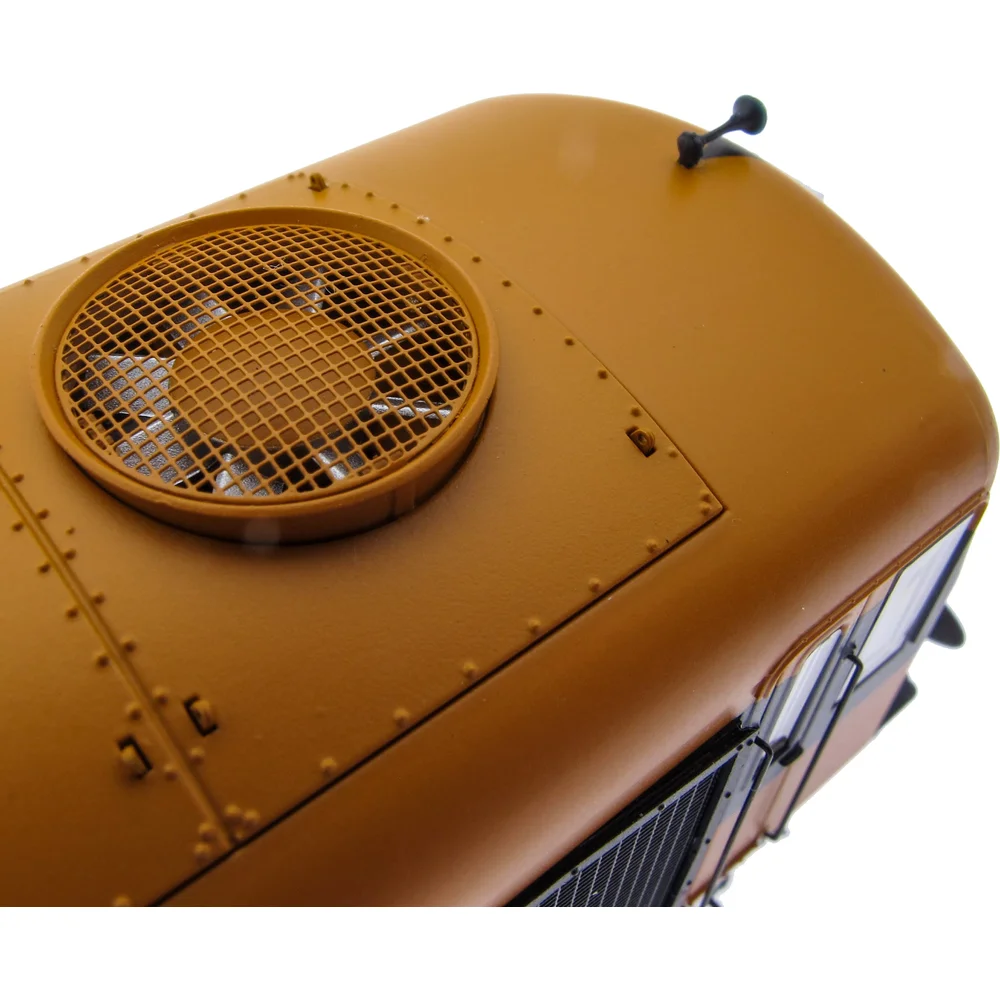 close-up-of-fan by Accurascale