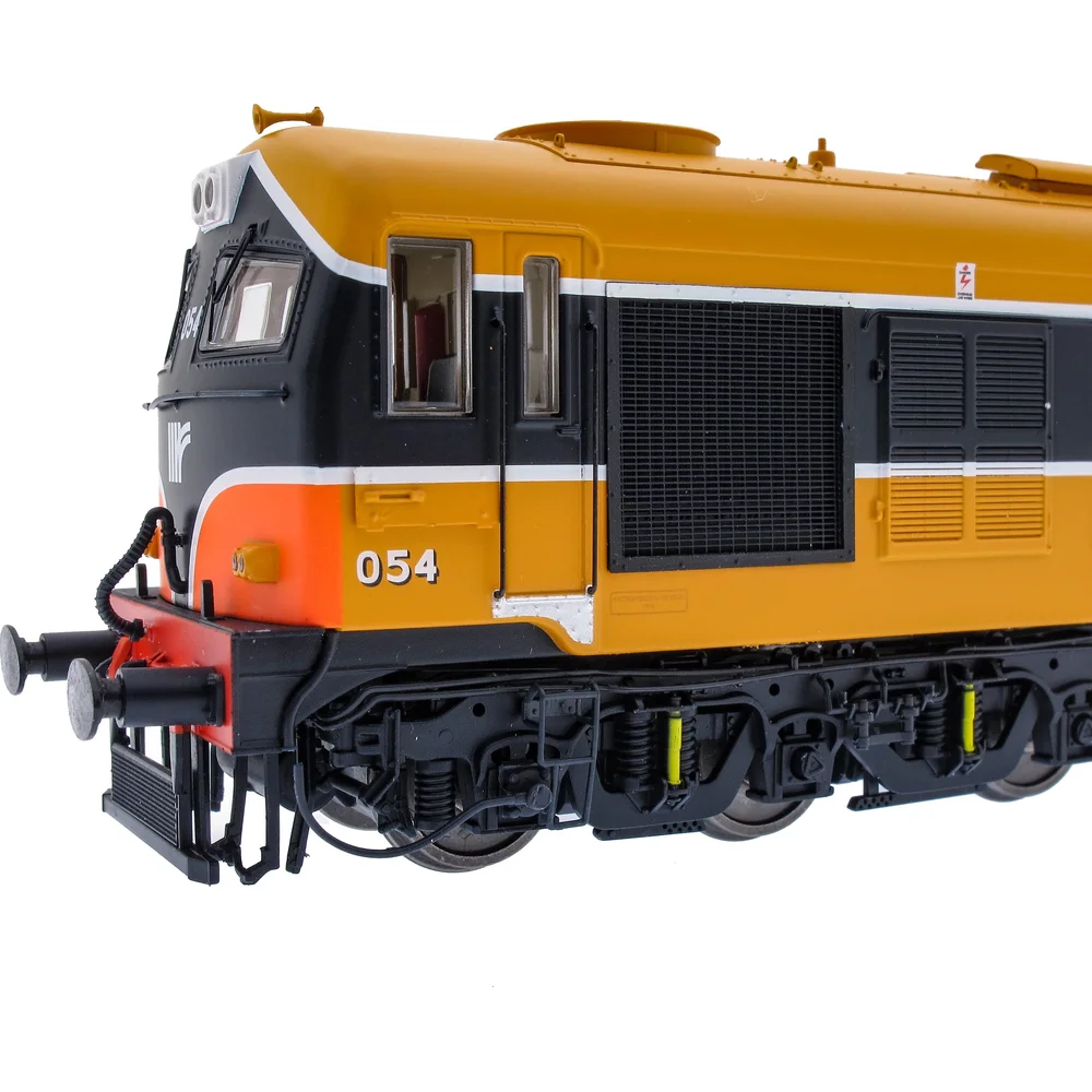 close-up-of-cab-left by Accurascale