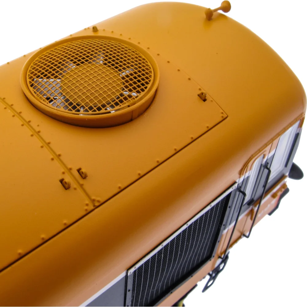 close-up-of-fan by Accurascale