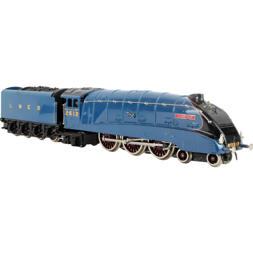 right-front-three-quarter-view by ACE Trains