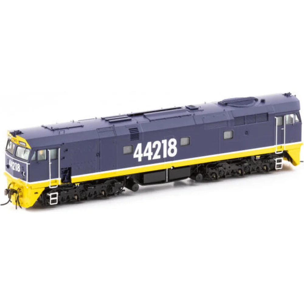 left-front-three-quarter-view by Auscision