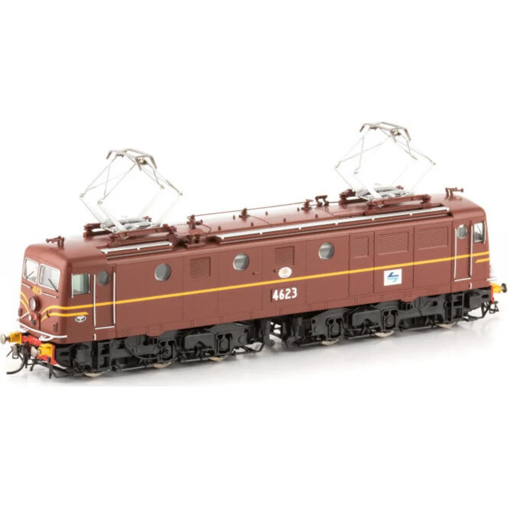 left-front-three-quarter-view by Auscision