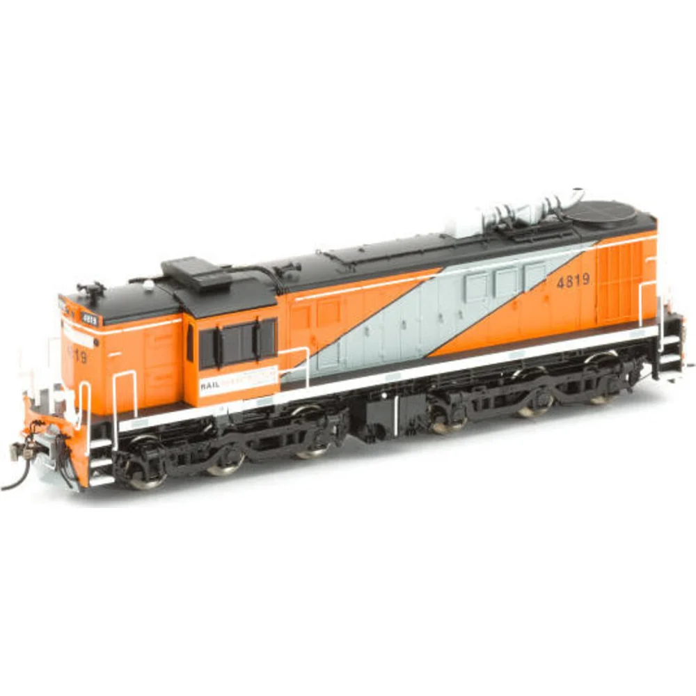 left-front-three-quarter-view by Auscision