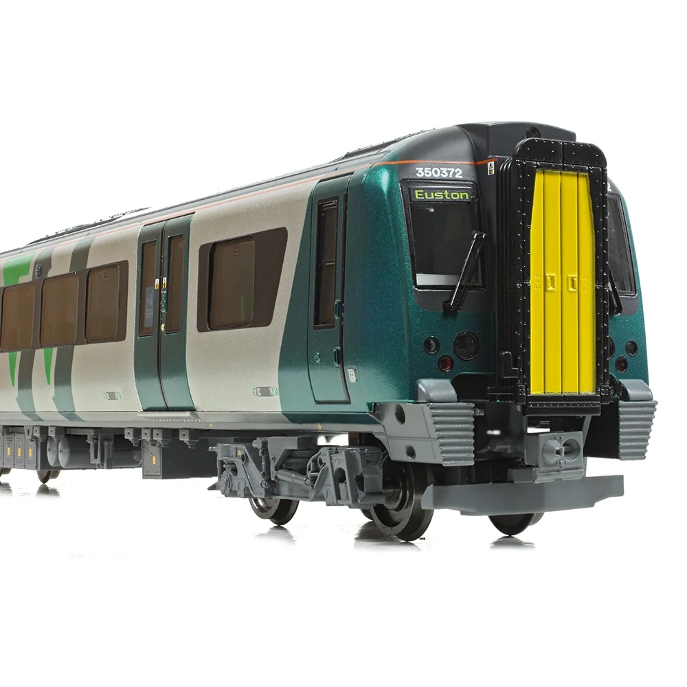 Bachmann Close up of cab