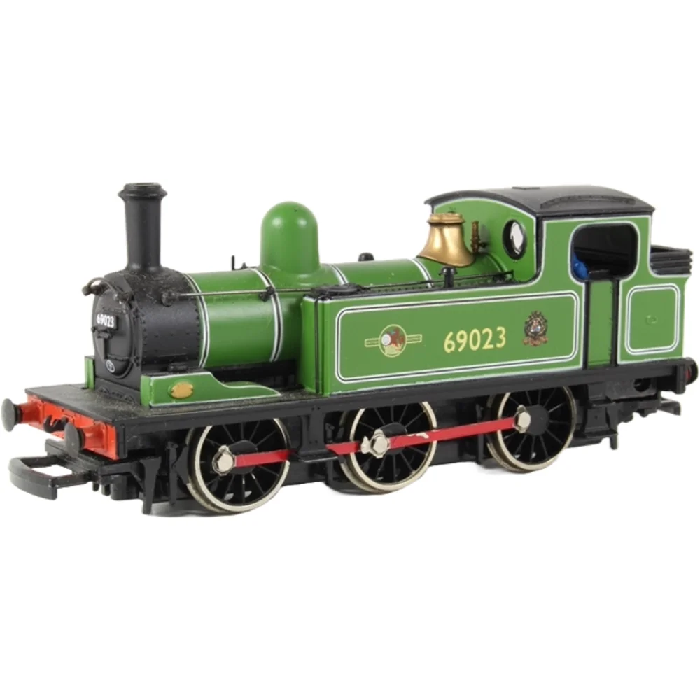 Bachmann Left front three quarter view