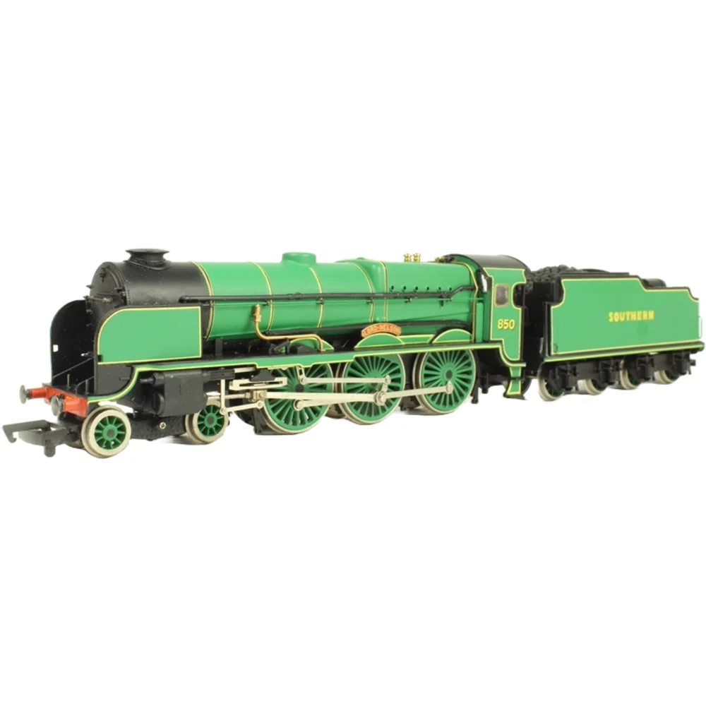 Hattons Model Railways Left front three quarter view