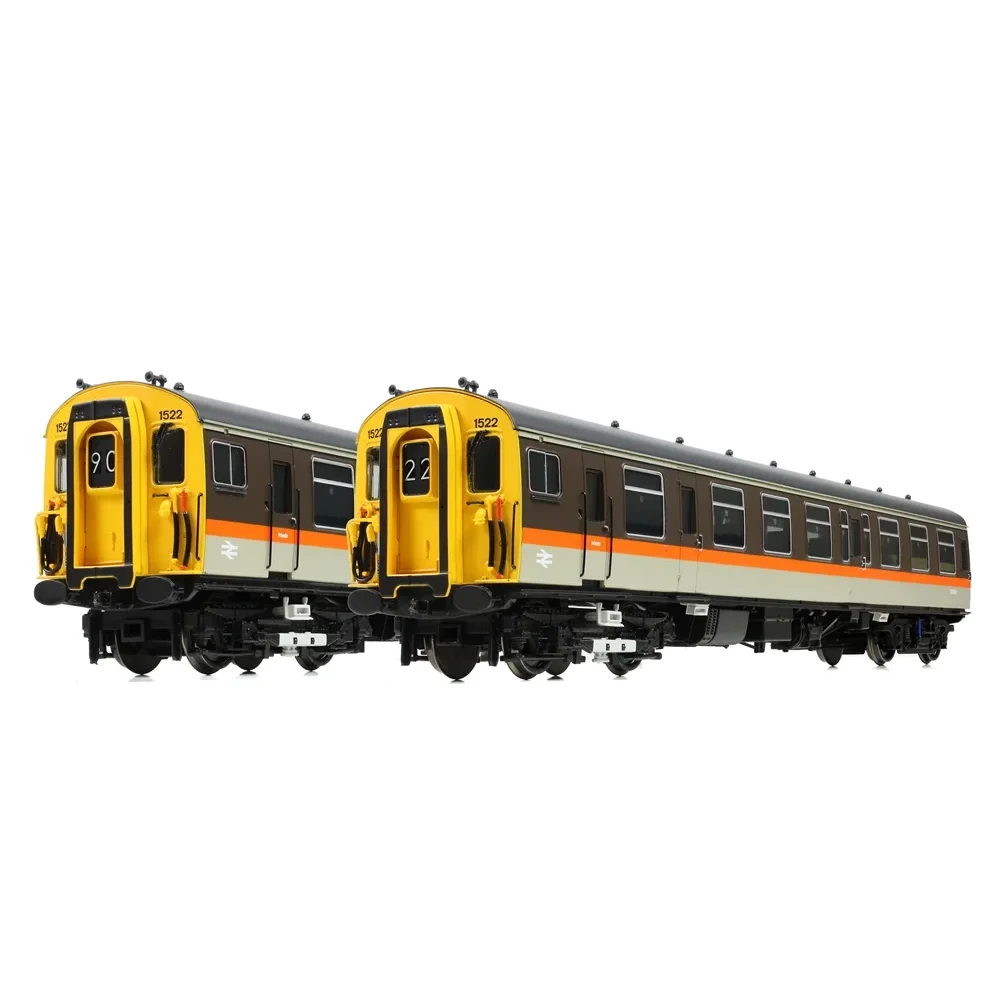 left-front-three-quarter-view by Bachmann