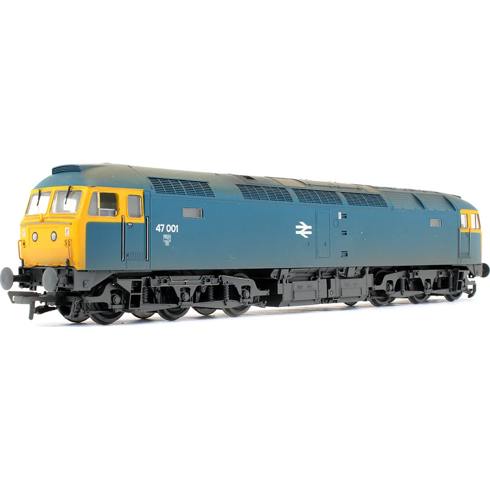 left-front-three-quarter-view by Bachmann