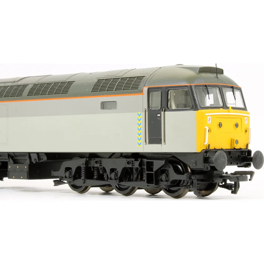 close-up-of-cab-right by Bachmann