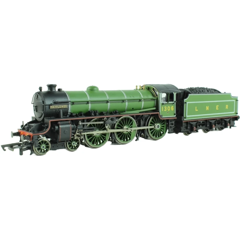 Hattons Model Railways Left front three quarter view