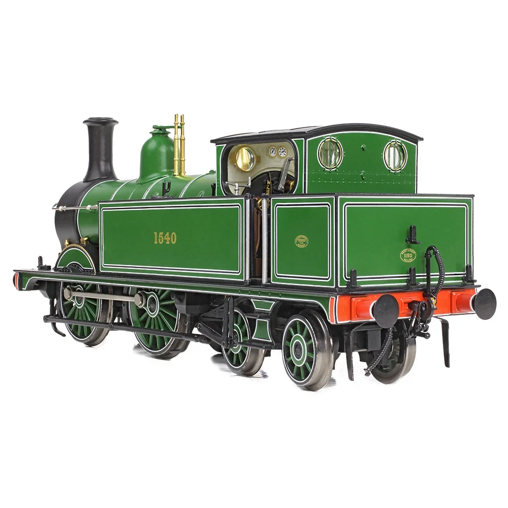 Bachmann Right rear three quarter view