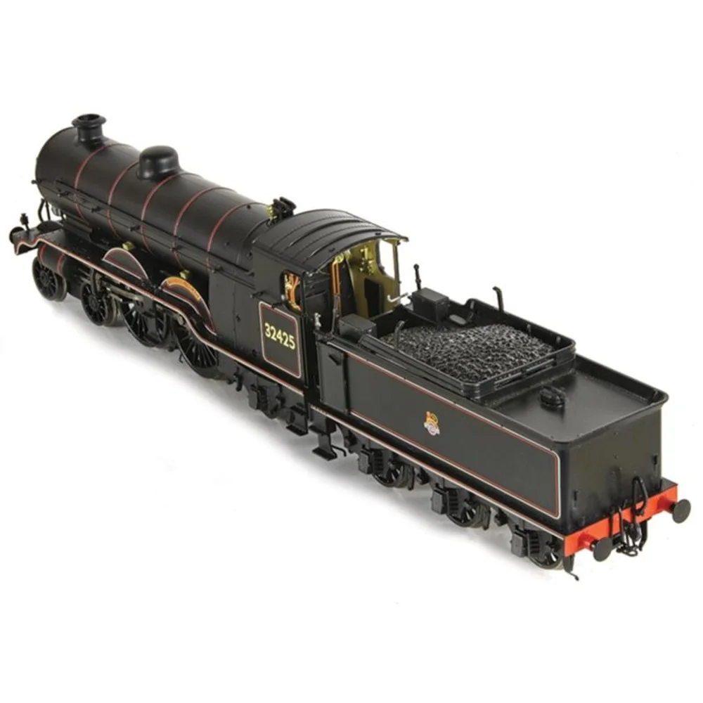 Bachmann Right rear three quarter view