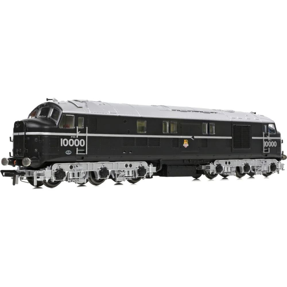 left-front-three-quarter-view by Bachmann