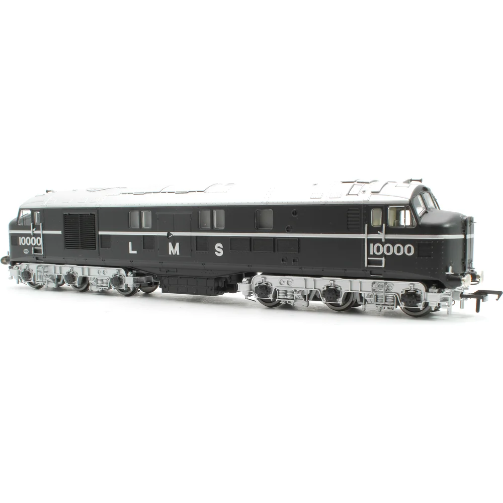 right-front-three-quarter-view by Bachmann