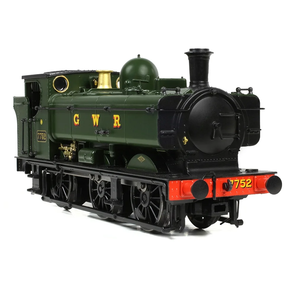Bachmann Right front three quarter view