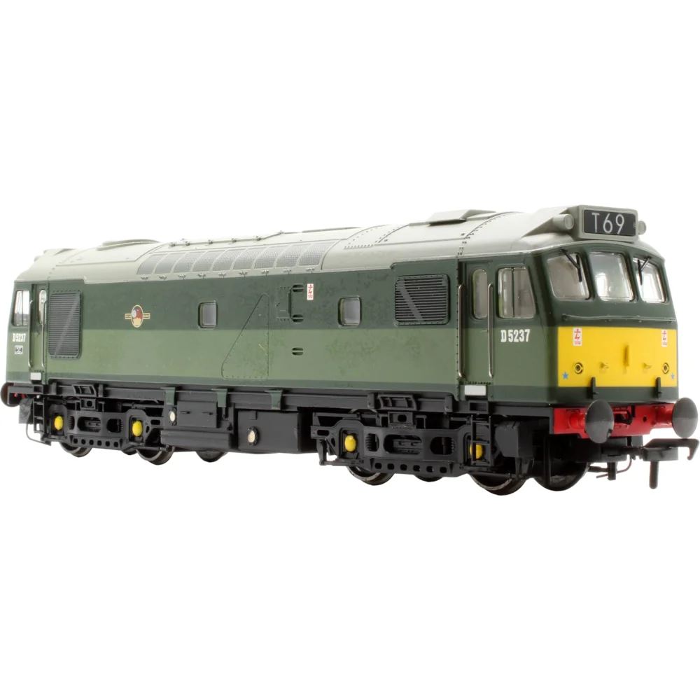 Bachmann 32-413 — Right Front Three Quarter View by Bachmann
