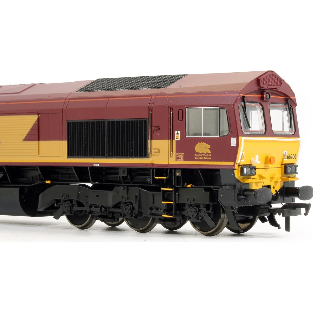 close-up-of-cab-right by Bachmann