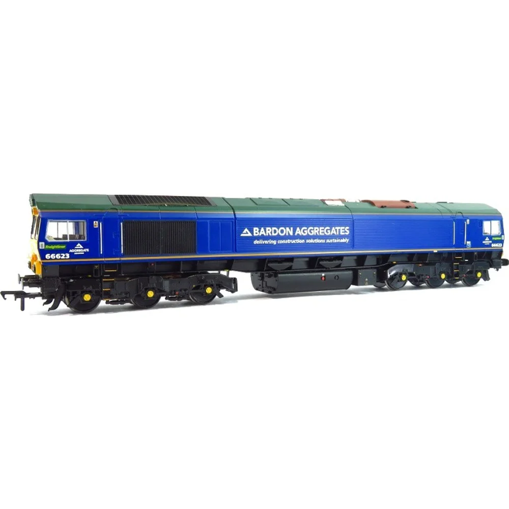 Bachmann Left front three quarter view