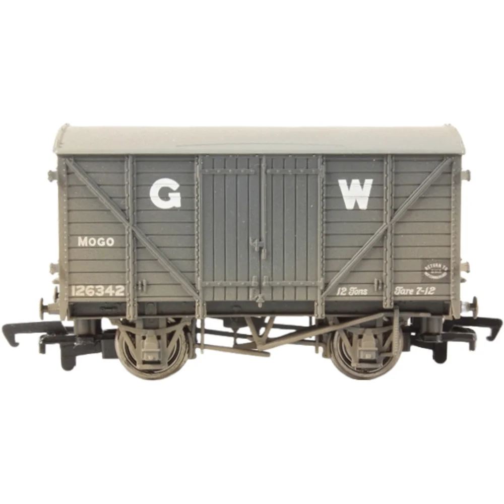 side-elevation by Bachmann