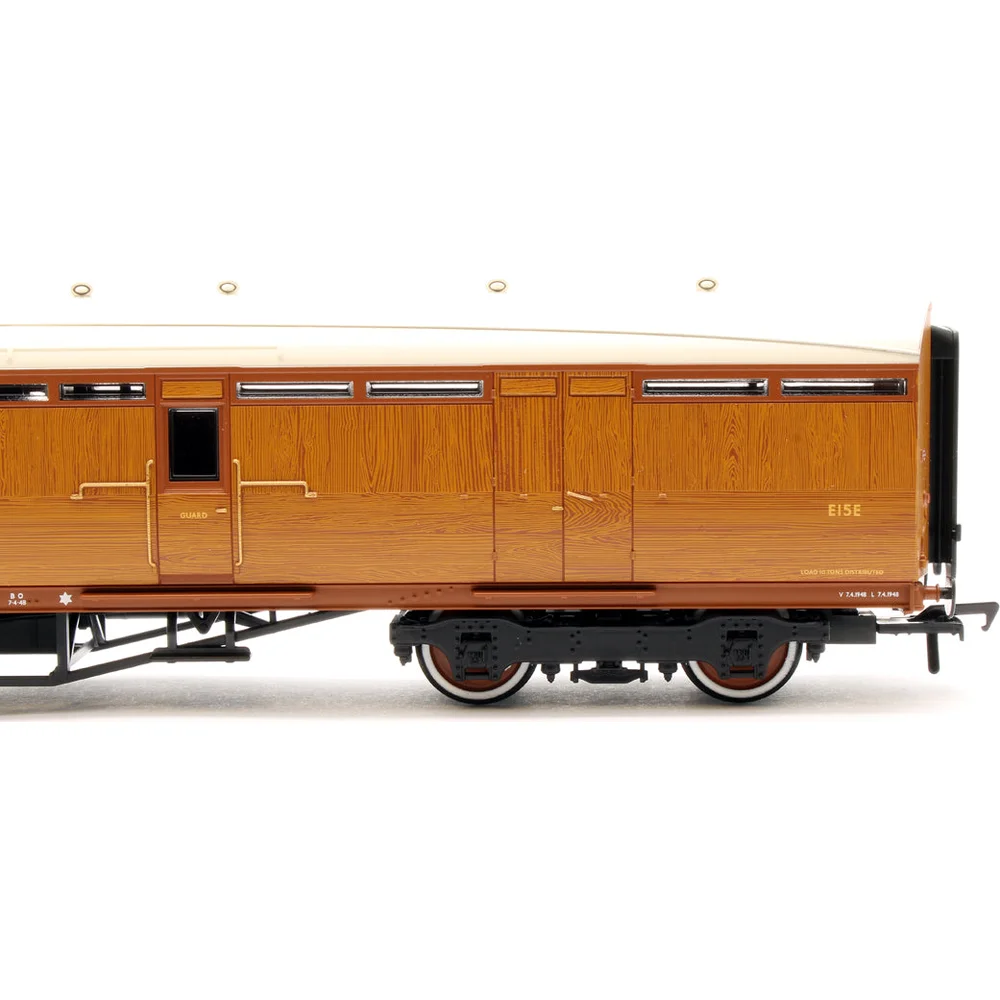 close-up-of-number by Bachmann