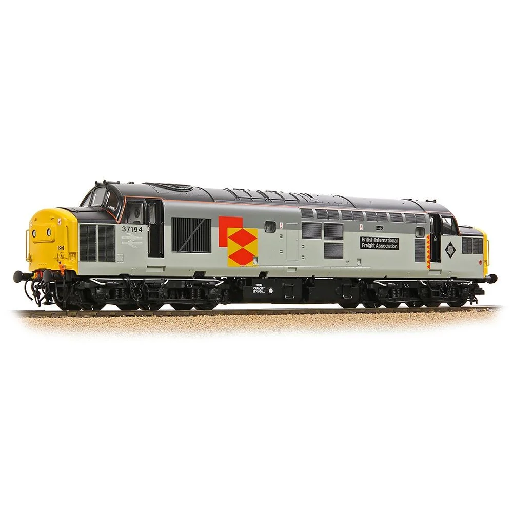 Bachmann 35-307 Class 37/0 in OO