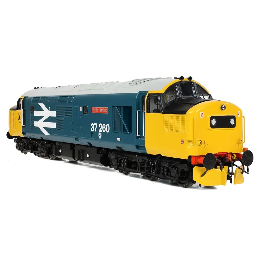 Bachmann Right front three quarter view