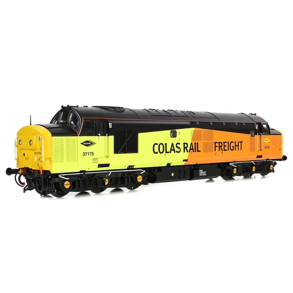 Bachmann Left front three quarter view