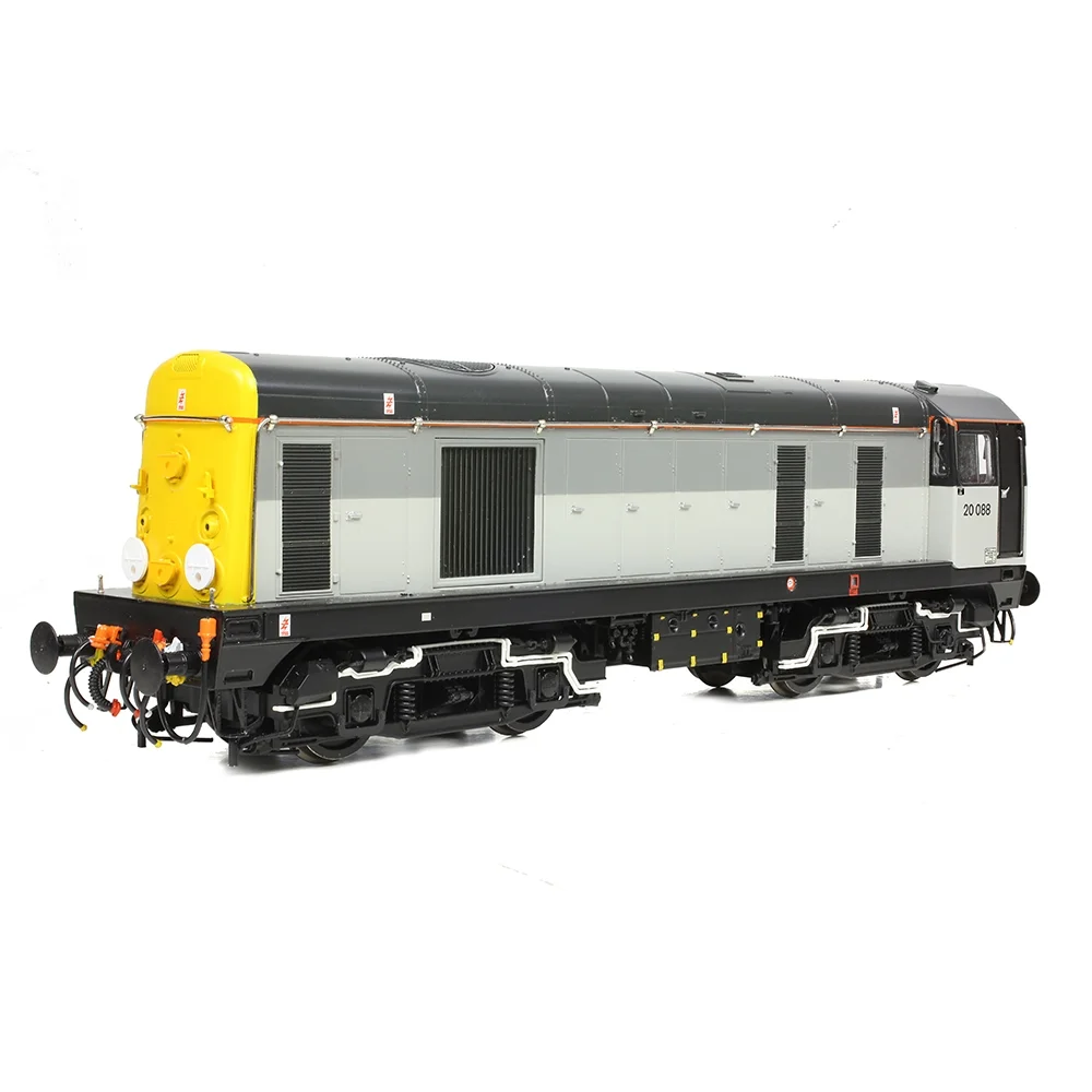 Bachmann Left front three quarter view