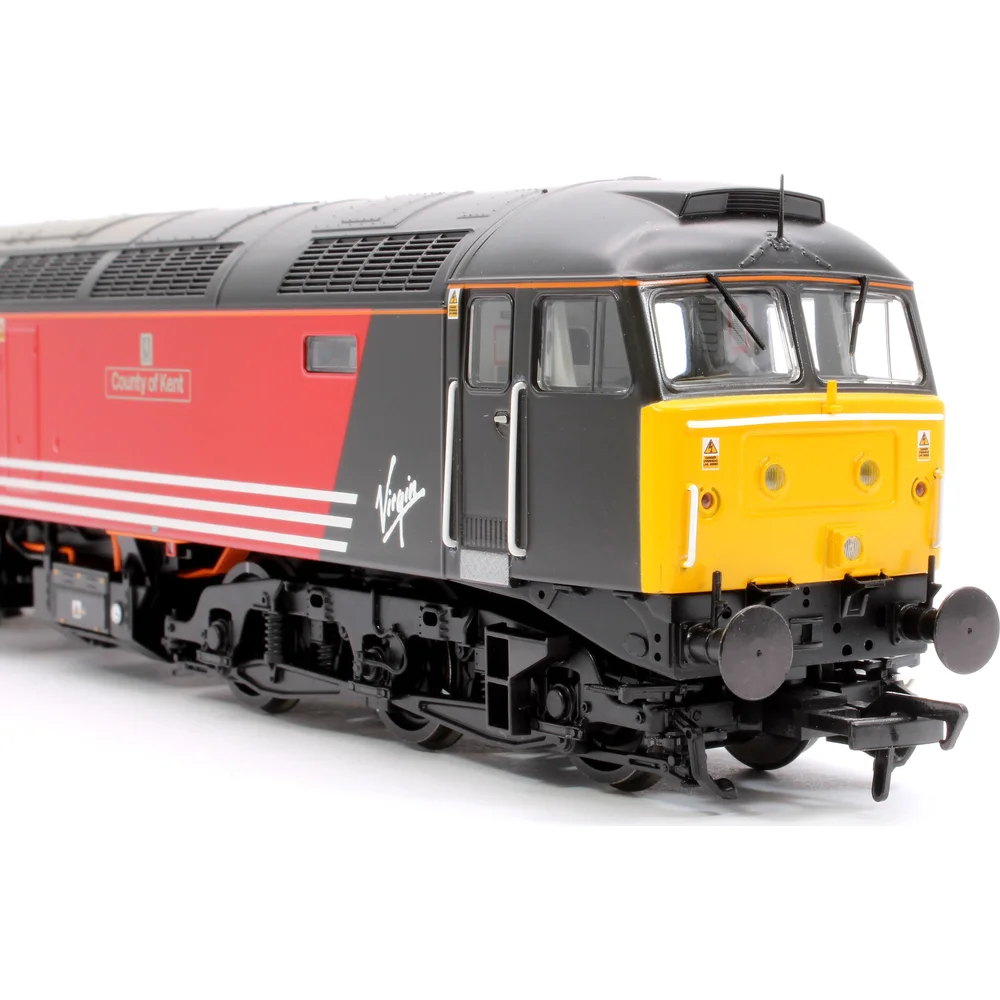 close-up-of-cab-right by Bachmann