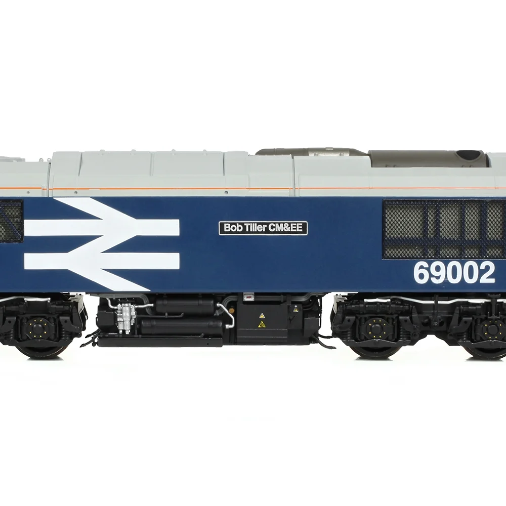 Bachmann Close up of insignia