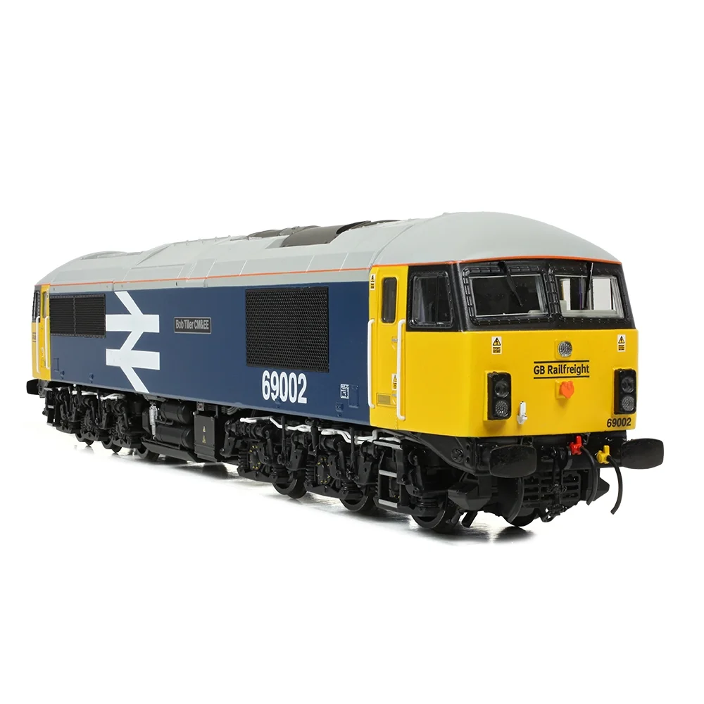 Bachmann Right front three quarter view