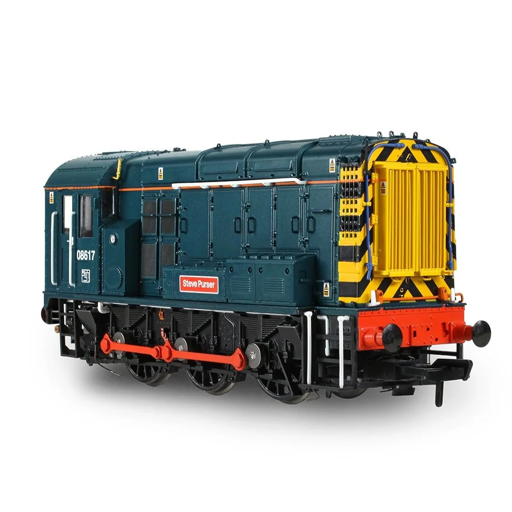 Bachmann Right front three quarter view