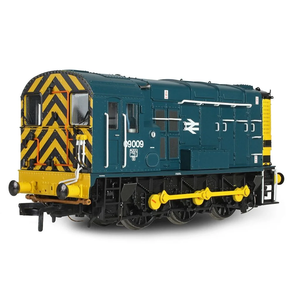 left-rear-three-quarter-view by Bachmann